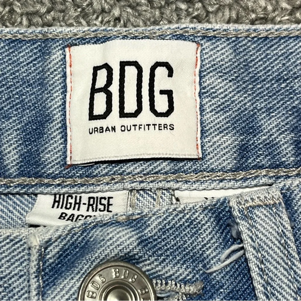 BDG Urban Outfitters High Rise Baggy Jeans Womens 25 Blue Denim Distressed - Picture 5 of 14